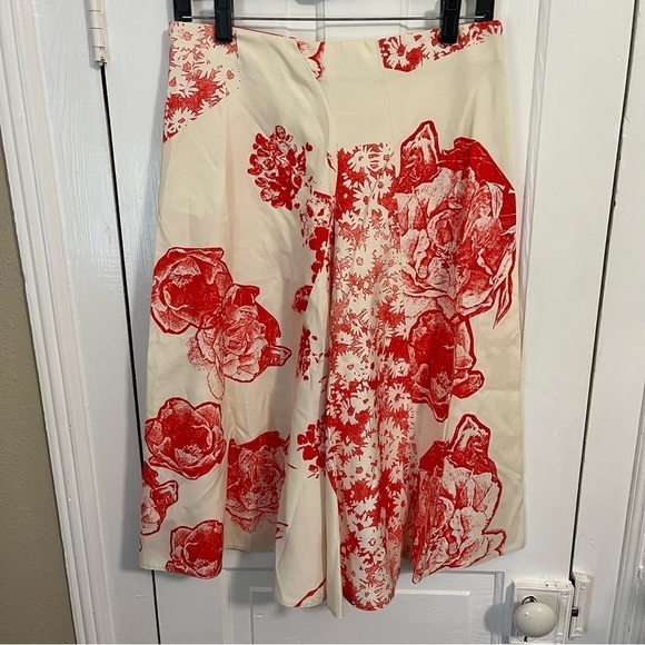 Stella McCartney Fiona Perennial Floral Silk Skirt Cream Red IT 44 US 10 Y - Picture 4 of 12